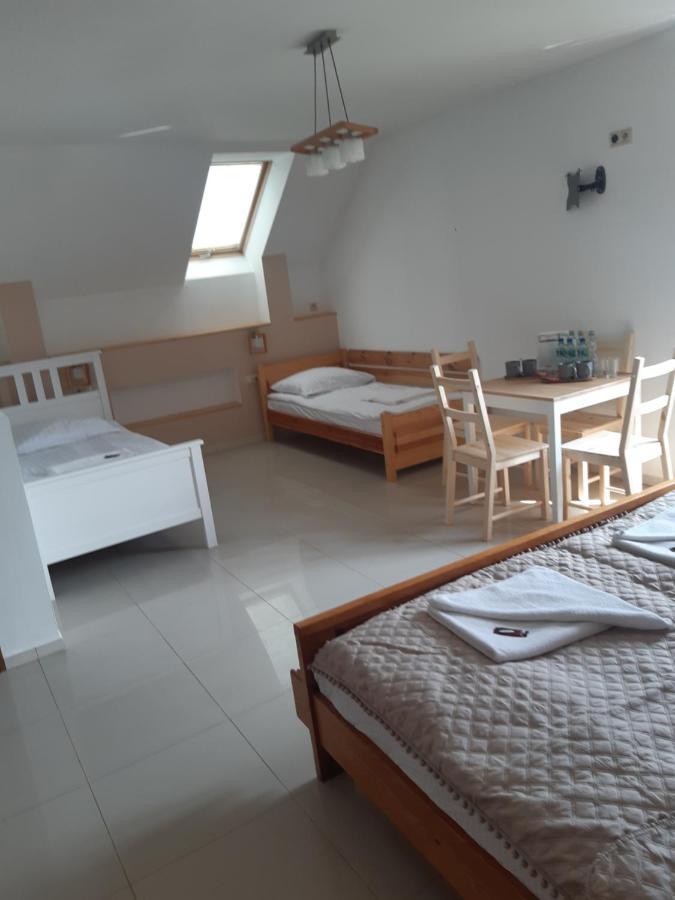 Bed and Breakfast Jasminowe Ogrody Щирк Экстерьер фото