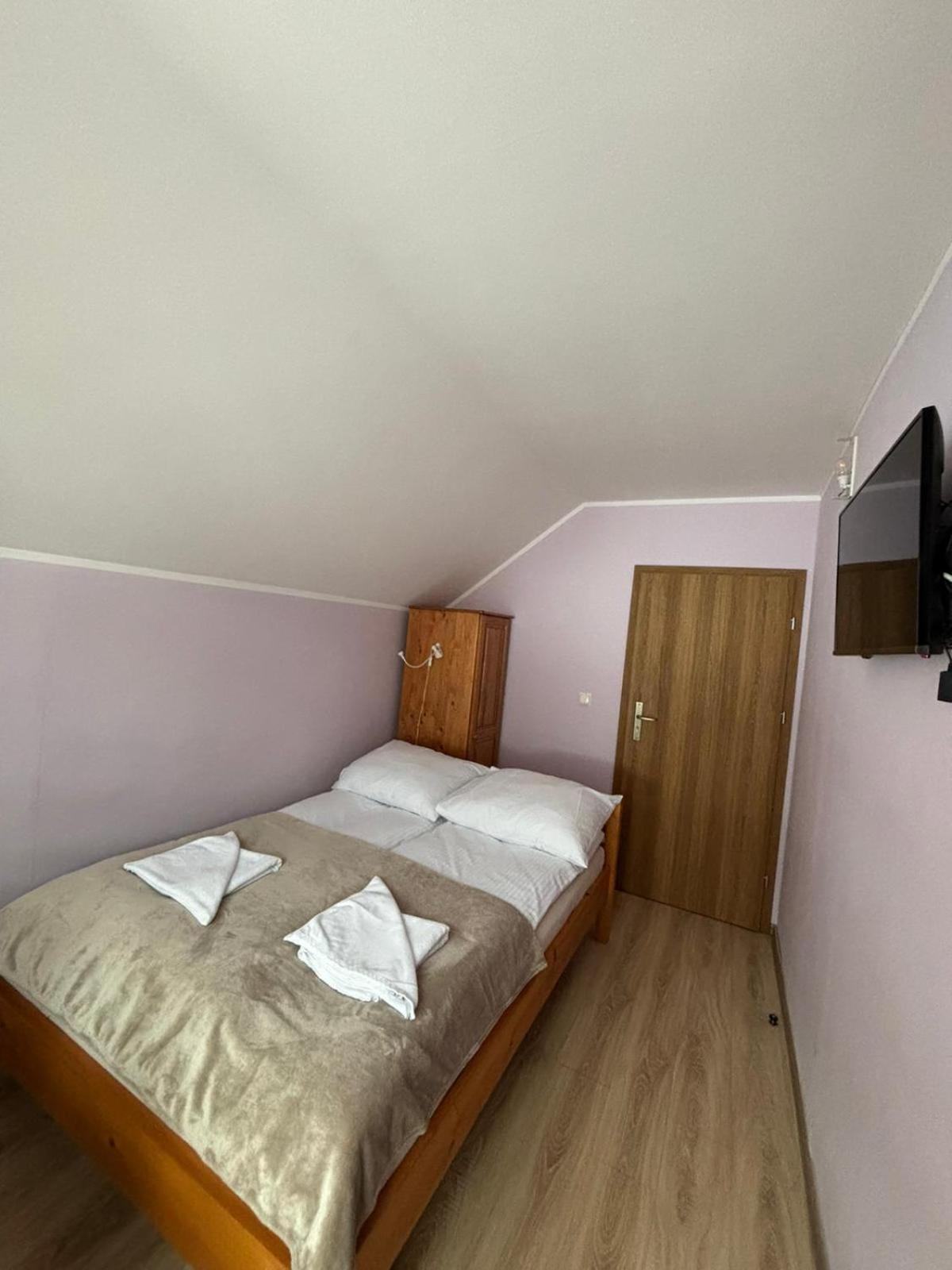 Bed and Breakfast Jasminowe Ogrody Щирк Экстерьер фото