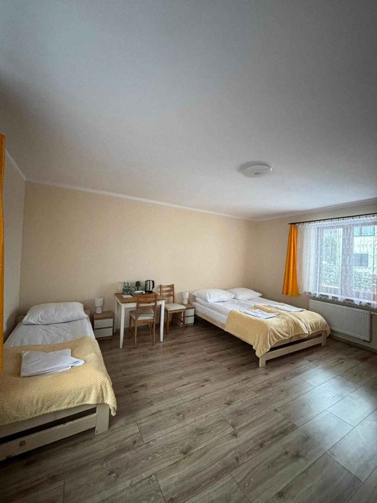 Bed and Breakfast Jasminowe Ogrody Щирк Экстерьер фото